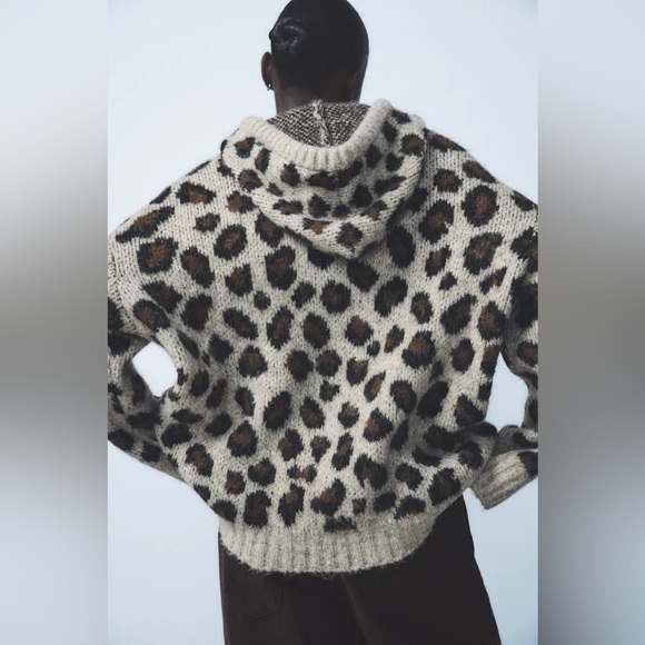 Zara Leopard Animal Print Jacquard Knit Hoodie Sweatshirt - Picture 7 of 10